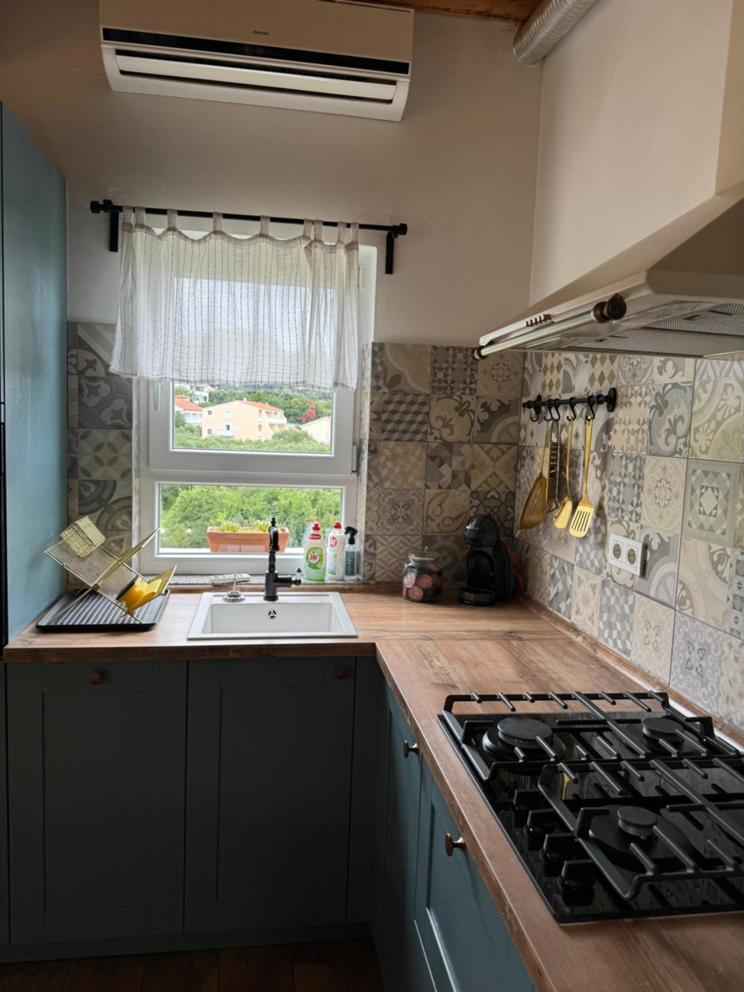דירות Banjol Penthouse Damjan מראה חיצוני תמונה